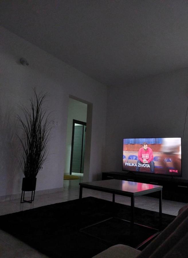 Guesthouse Nadia Сен Екстериор снимка