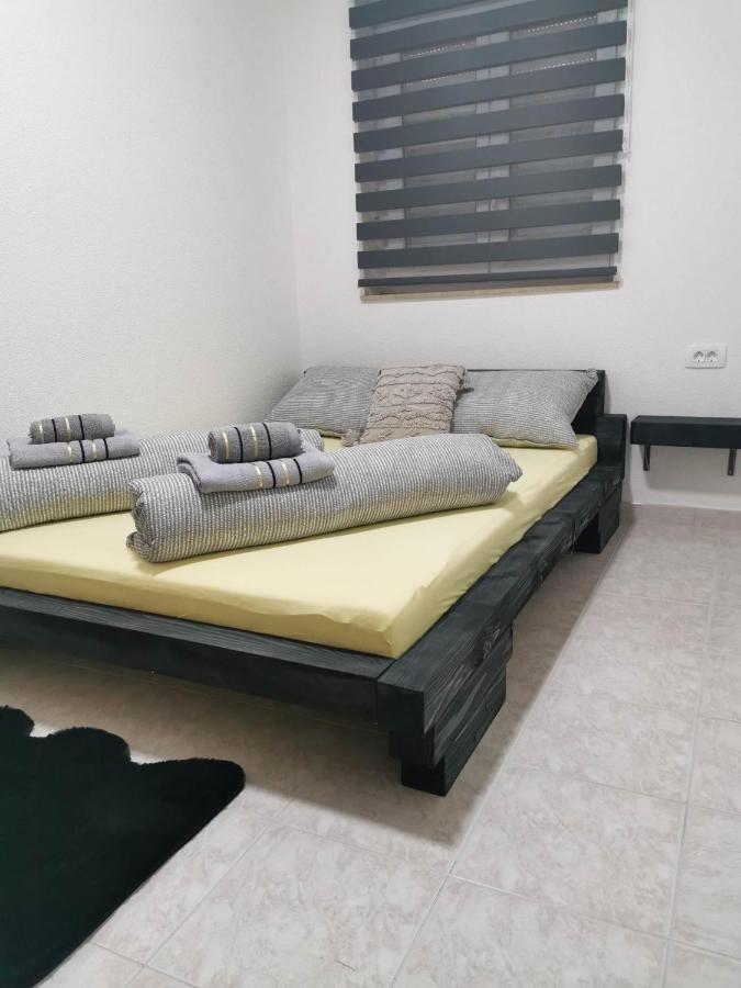 Guesthouse Nadia Сен Екстериор снимка