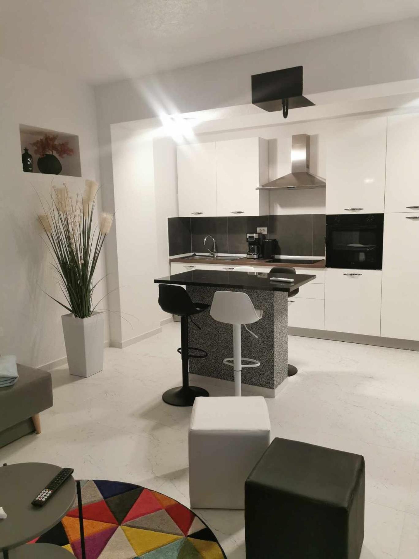 Guesthouse Nadia Сен Екстериор снимка