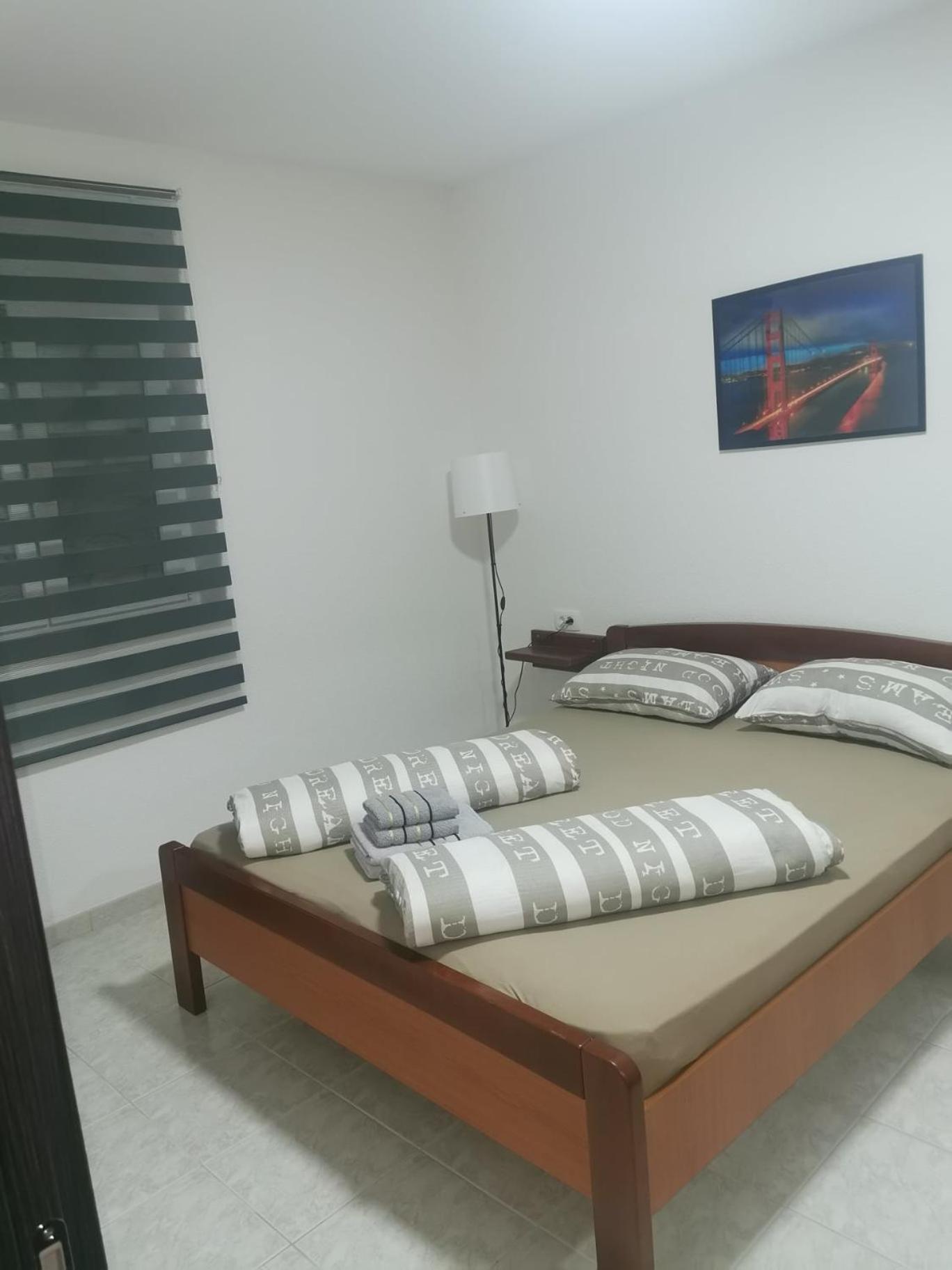 Guesthouse Nadia Сен Екстериор снимка